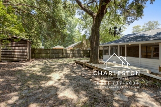 33 Paddlecreek Ave. -Available 2/18