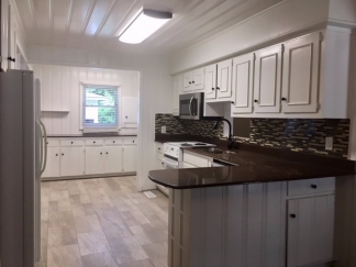 Renovated 3 bedroom Ranch In Princeton, Apply now!