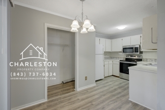 7945 Parklane Court Unit. E - Available 10/14