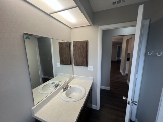 3 BR / 2 Bath House - Sarasota, FL