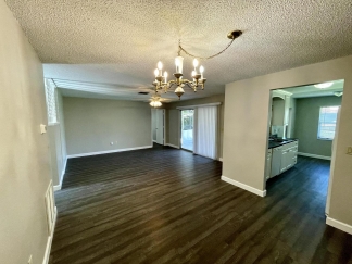 3 BR / 2 Bath House - Sarasota, FL