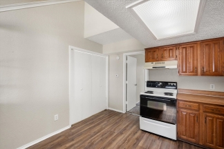 Cute Corner 2 bedroom in Mansfield