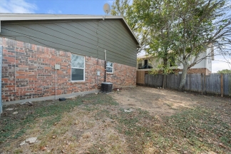 Cute Corner 2 bedroom in Mansfield