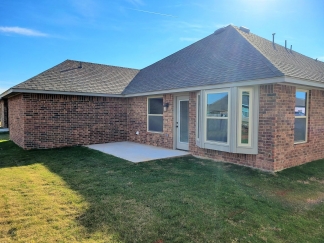 Welcome to this gorgeous 3 bed / 2 bath home located near the prestigious Gaillardia Golf and Country Club in Edmond, OK.