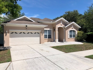 Venice Stunning 2-Bed, 2-Bath Home plus Den