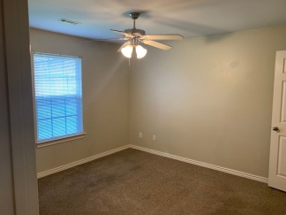 Cozy 3 Bedroom for Lease! MOVE-IN SPECIAL!!**$300.00 OFF FIRST MONTH'S RENT**