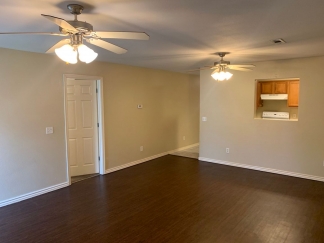 Cozy 3 Bedroom for Lease! MOVE-IN SPECIAL!!**$300.00 OFF FIRST MONTH'S RENT**