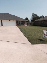 3 bedroom 2 bathroom Duplex in Centerton!