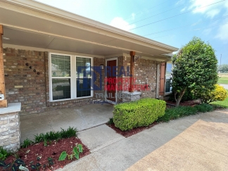Great Location - 2 Bed/2 Bath - Move In Ready!