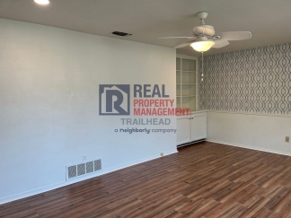 Great Location - 2 Bed/2 Bath - Move In Ready!