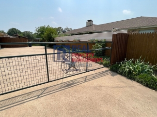 Great Location - 2 Bed/2 Bath - Move In Ready!