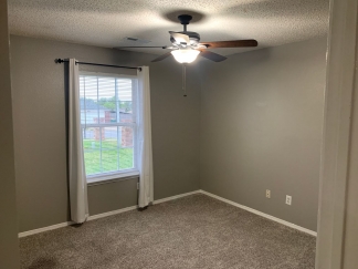 Updated 3 BR in Rogers