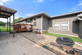 3 bedroom on .6 acre