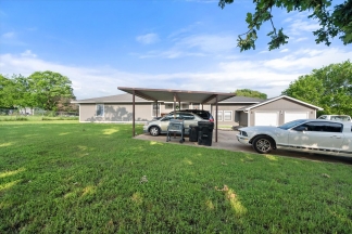 3 bedroom on .6 acre