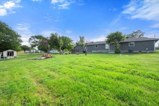 3 bedroom on .6 acre