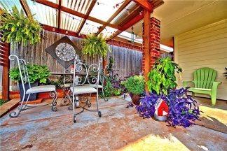 Stylish 3-Bedroom with Modern Amenities! Koi Pond Plus Multiple Ponds in Neighborhood!!!