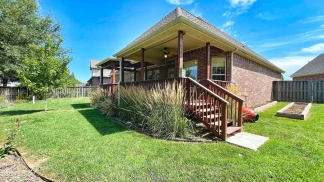 Luxury 4 Bedroom in the Heart of Bentonville!