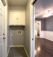 "Lake Hefner Haven: Experience the Allure of a Stunning 3/2 Home!"