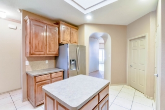 Gorgeous 3bed/2bath perfectly located in South Arlington!