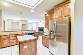Gorgeous 3bed/2bath perfectly located in South Arlington!