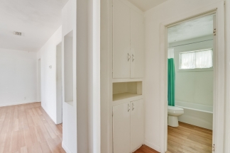 Downtown Burleson - 344 NW Renfro St, Burleson, TX 76028