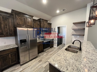 Stunning 3 Bed 2 Bath Home in Gated Lakeside Community!
