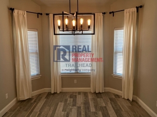 Stunning 3 Bed 2 Bath Home in Gated Lakeside Community!