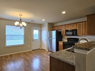 ASK ABOUT OUR MOVE-IN SPECIAL!! HALF-OFF THE 1ST FULL MONTH'S RENT WITH A 15-MONTH LEASE!!