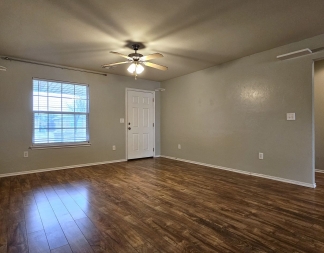 ASK ABOUT OUR MOVE-IN SPECIAL!! HALF-OFF THE 1ST FULL MONTH'S RENT WITH A 15-MONTH LEASE!!