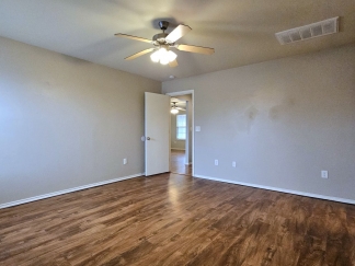 ASK ABOUT OUR MOVE-IN SPECIAL!! HALF-OFF THE 1ST FULL MONTH'S RENT WITH A 15-MONTH LEASE!!