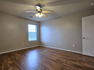 ASK ABOUT OUR MOVE-IN SPECIAL!! HALF-OFF THE 1ST FULL MONTH'S RENT WITH A 15-MONTH LEASE!!