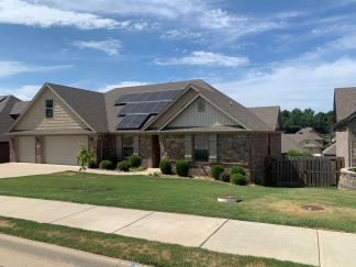 Solar Powered 4BR with Bonus Floor in Centerton