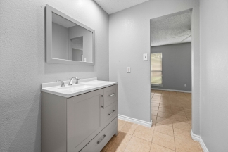 Fort Worth 2 Bedroom