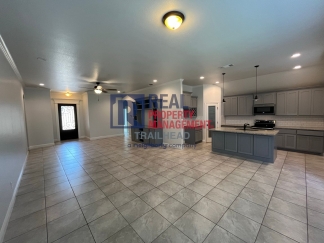 Amazing 3 Bed 2 Bath Home in Gated Lakeside Community!