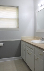 Great Home in Warr Acres Close & Convenient to Shopping & Highways!!! HALF OFF FIRST FULL MONTHS RENT!