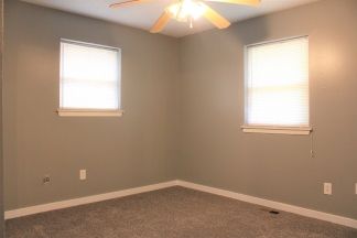 Great Home in Warr Acres Close & Convenient to Shopping & Highways!!! HALF OFF FIRST FULL MONTHS RENT!
