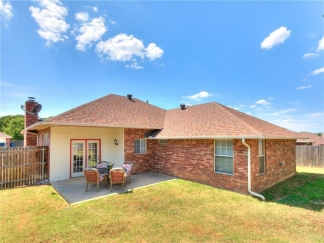 Coming Soon !! Beautiful 3 Bedroom 2 Bath Home In Choctaw!!!