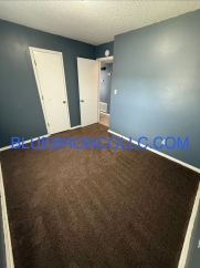 Cute 2 bedroom 1 bathroom home with a 1 car garage