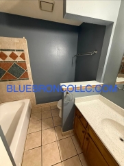 Cute 2 bedroom 1 bathroom home with a 1 car garage