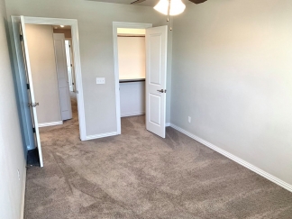 Shadowbrooke Townhomes - 3 Bedroom Townhome for Rent!