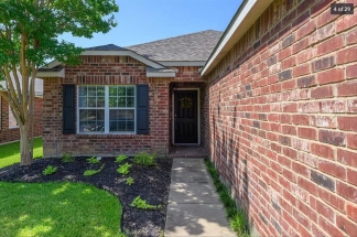 Denton 3/2/2 in Great Neighborhood