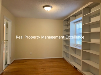 Renovated Raleigh Ranch, Convenient To 440, Crabtree, Rex & Downtown, Apply NOW!