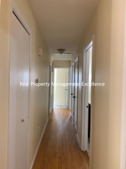 Renovated Raleigh Ranch, Convenient To 440, Crabtree, Rex & Downtown, Apply NOW!