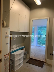 Renovated Raleigh Ranch, Convenient To 440, Crabtree, Rex & Downtown, Apply NOW!