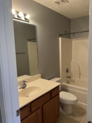 Charming 3-Bedroom Home with Cozy Fireplace in Spring Hill