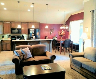 Beautiful Home Near Tinker & Boeing