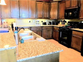 Beautiful Home Near Tinker & Boeing