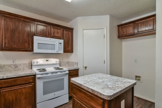 Mansfield Split Bedroom with Covered Patio - Popular Floor Plan