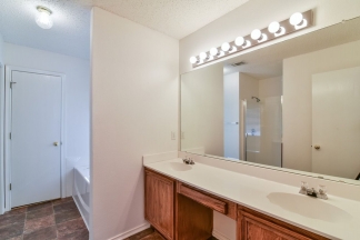 Mansfield Split Bedroom with Covered Patio - Popular Floor Plan