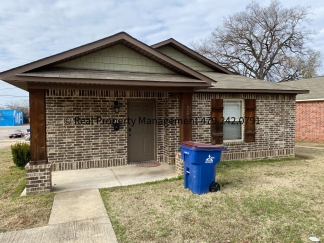 COMING IN MAY - 2 BED 2 BATH DUPLEX CLOSE TO FORT SMITH ENTERTAINMENT DISTRICT